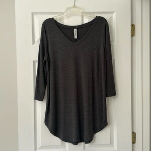 Women’s long dark grey Zenana shirt, size L